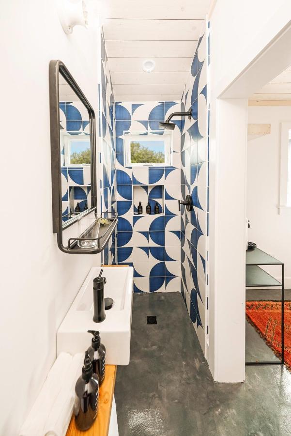 Mini Shortboard Room With A Queen Bed Stinson Beach Exterior photo